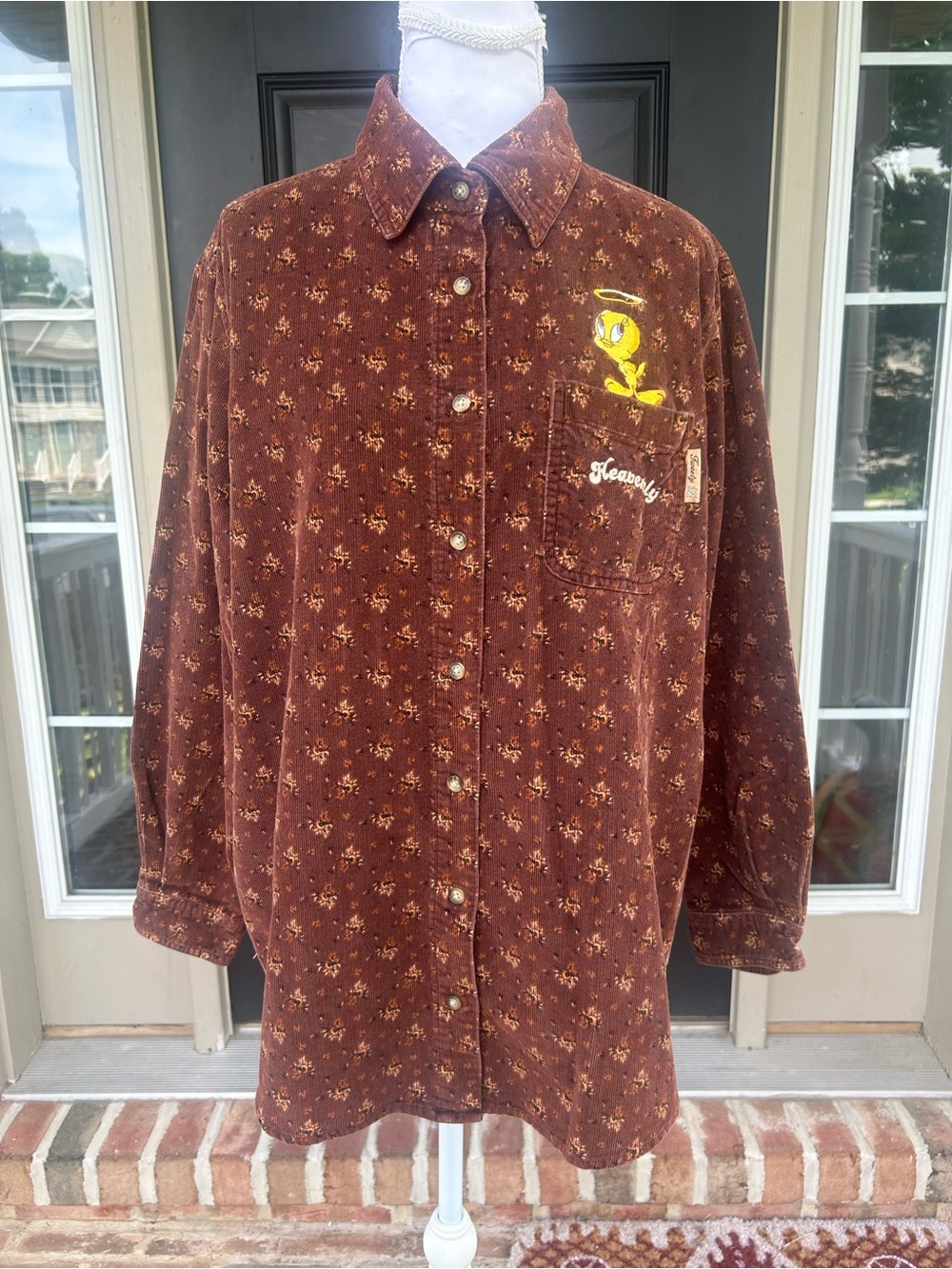 Vintage 90s Tweety Angel embroidered brown floral corduroy button up shirt XL